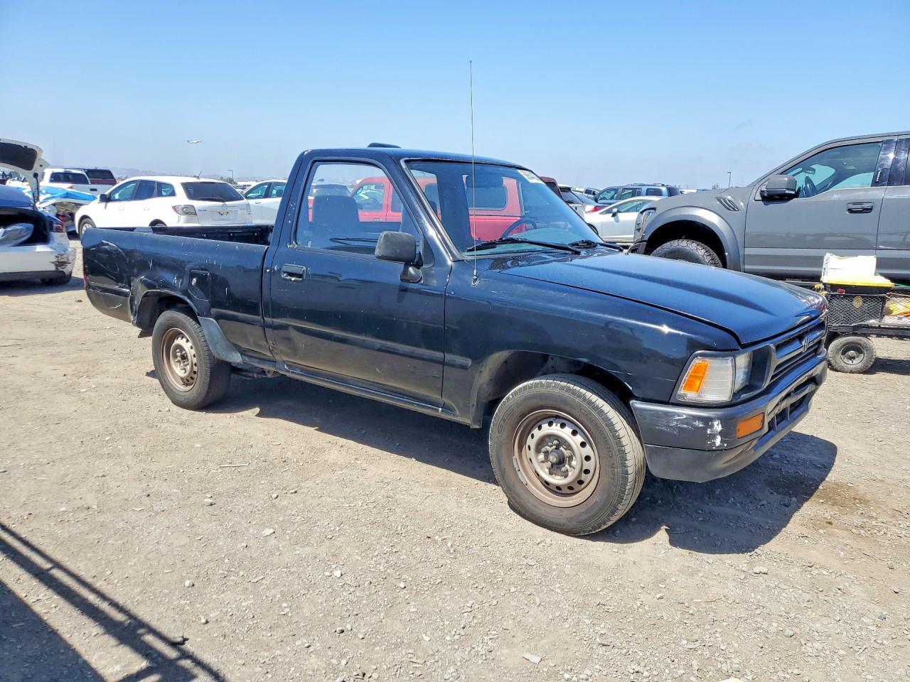 1994 Toyota Pickup Base - Фото 4