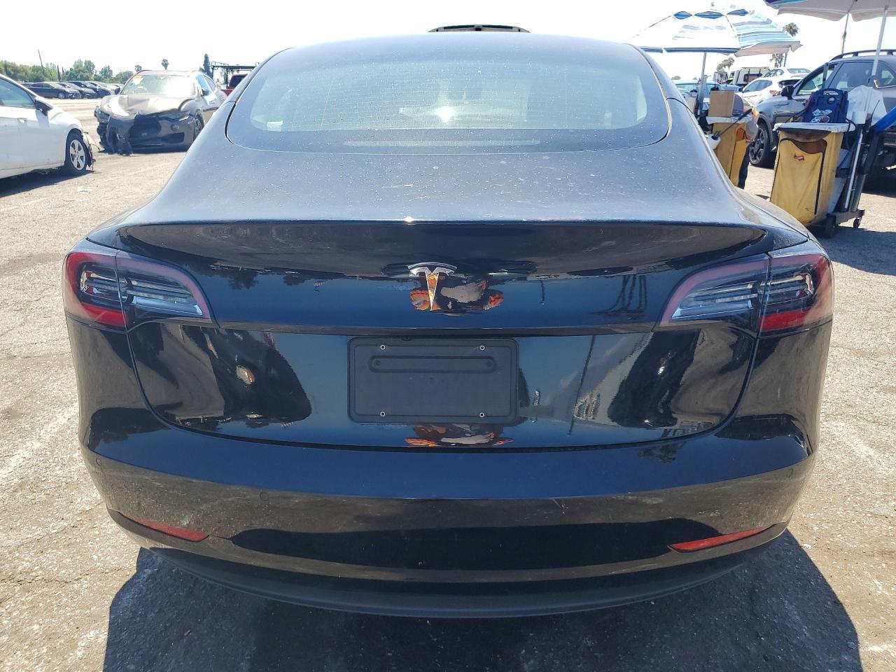 2021 Tesla Model 3 - Image 6