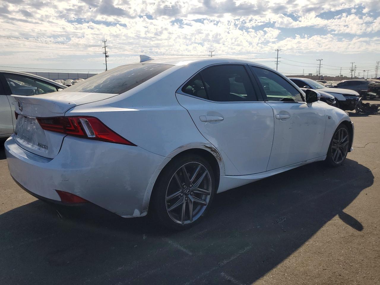 2016 Lexus Is 200T - Image 3