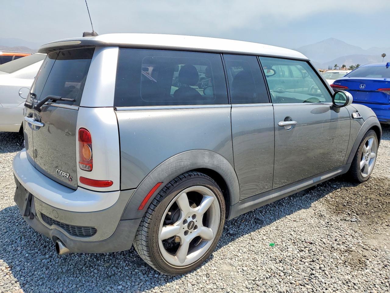2010 Mini Cooper S Clubman - Фото 3