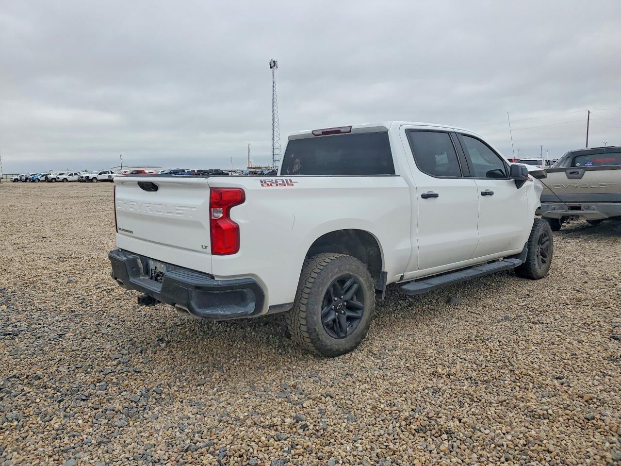 2024 Chevrolet Silverado K1500 Lt Trail Boss - Фото 3
