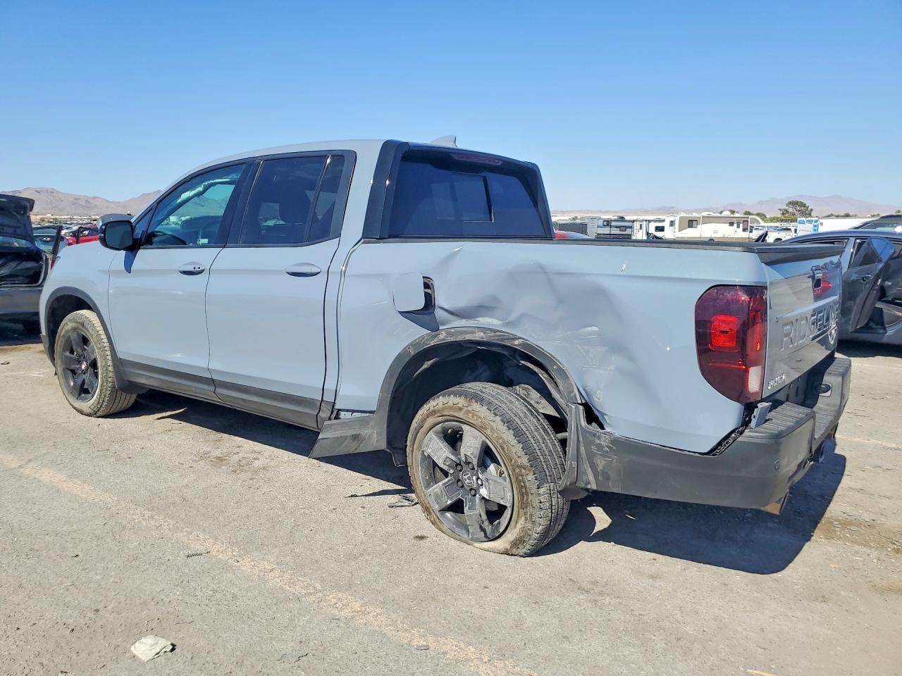 2024 Honda Ridgeline Black Edition - Фото 2