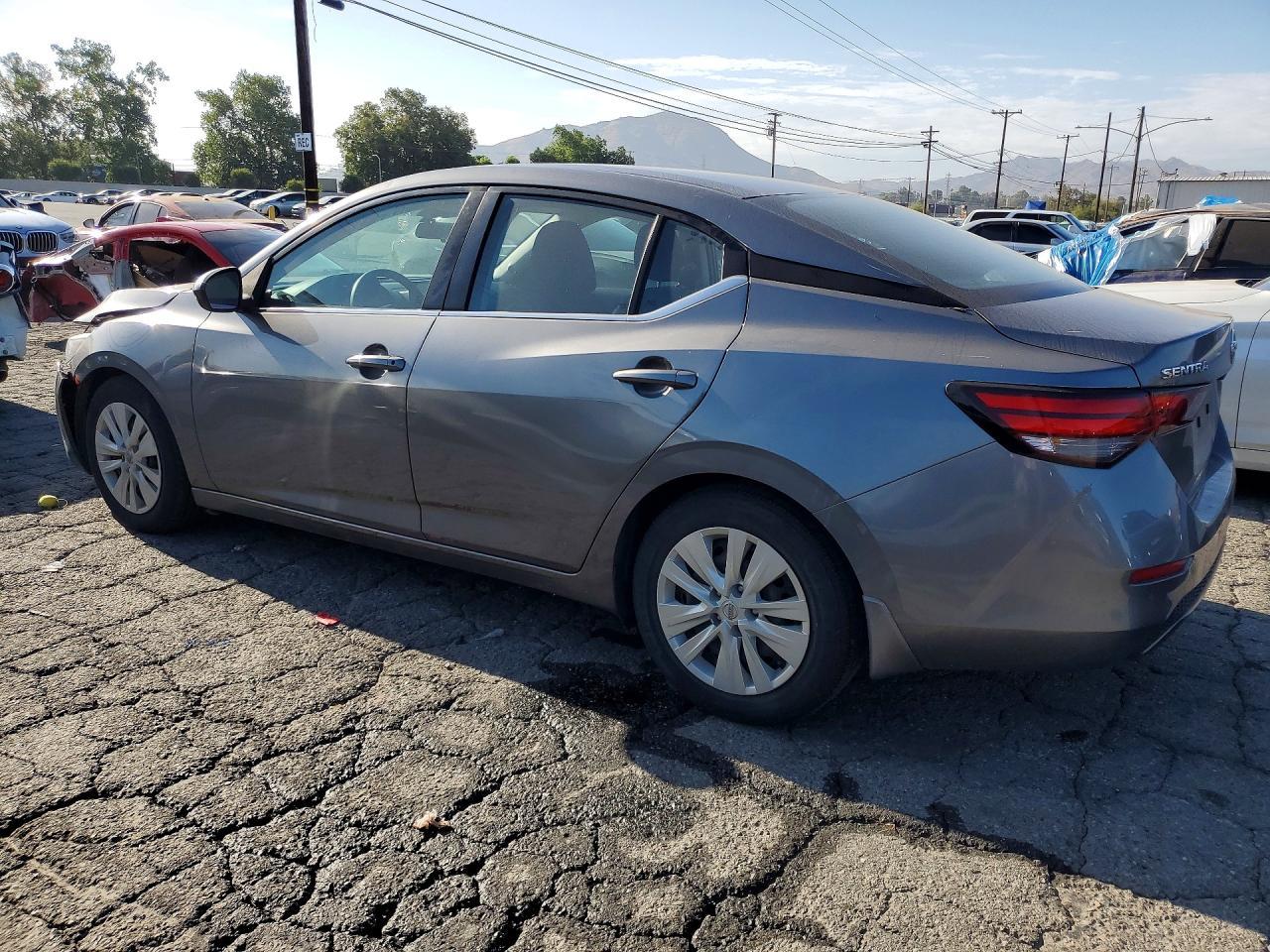 2022 Nissan Sentra S - Фото 2
