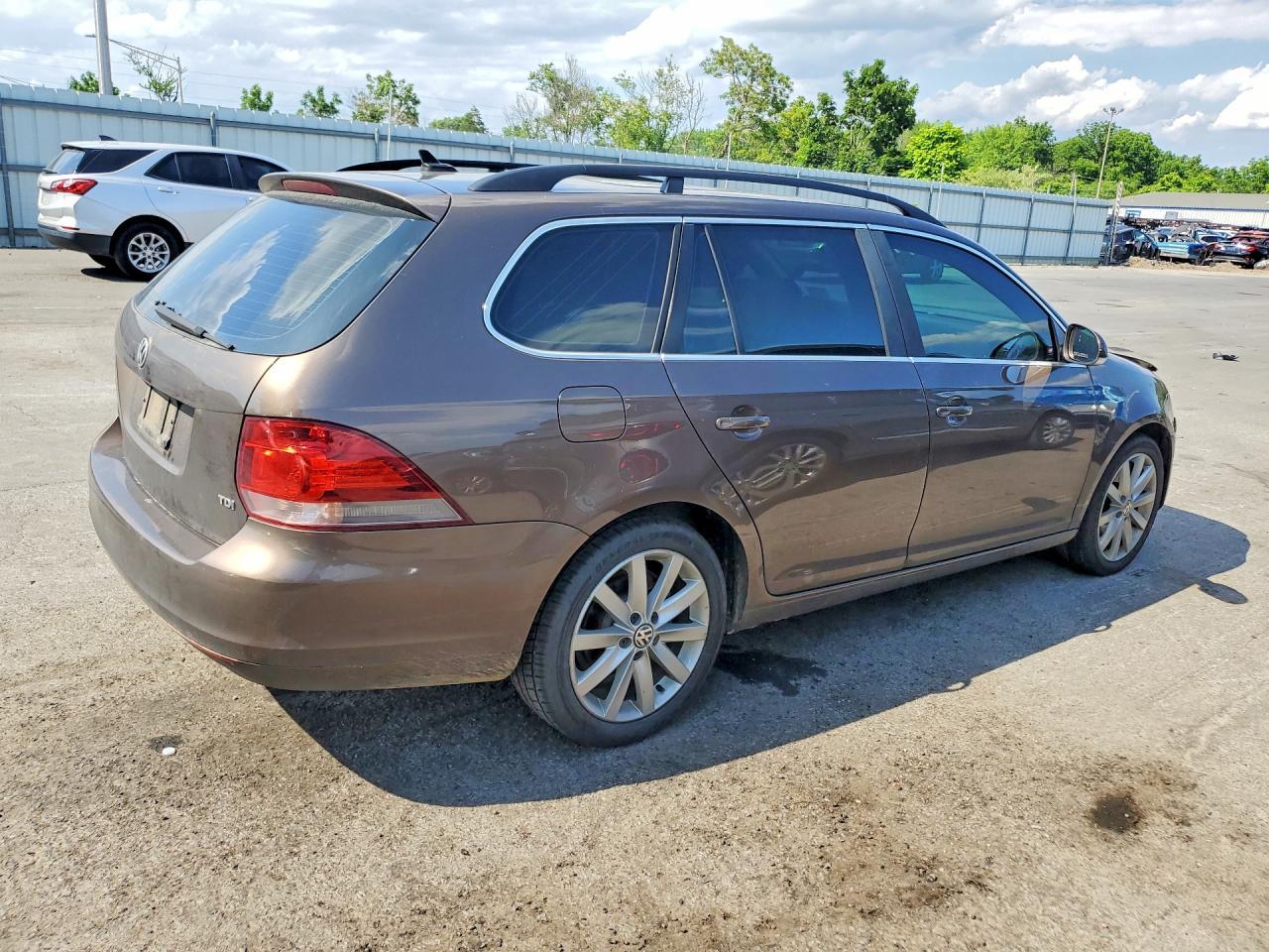 2013 Volkswagen Jetta Tdi - Image 3