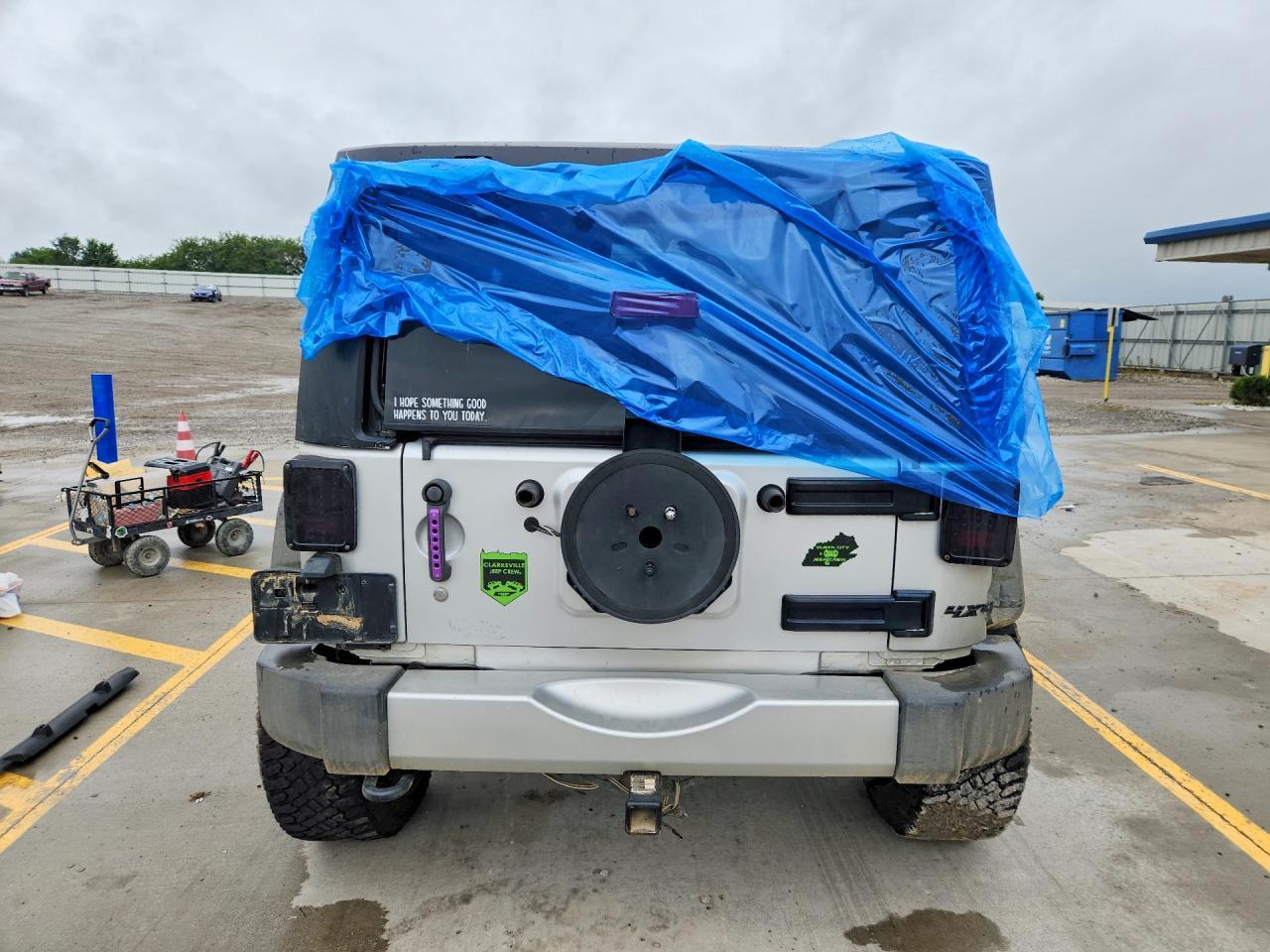 2011 Jeep Wrangler Sahara - Фото 6