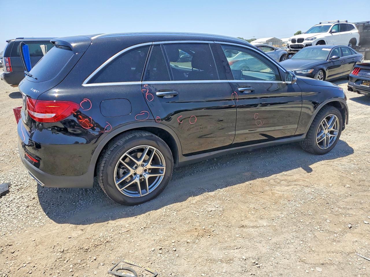 2016 Mercedes-Benz Glc 300 4Matic - Фото 3