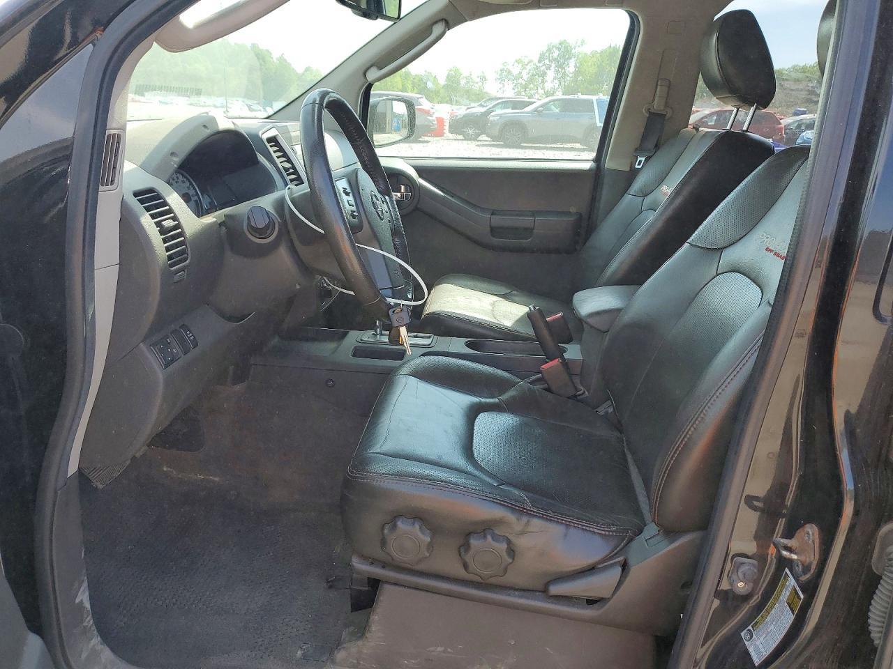 2011 Nissan Xterra X - Фото 7