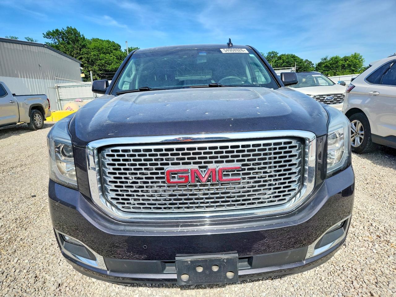 2016 GMC Yukon Denali - Фото 5