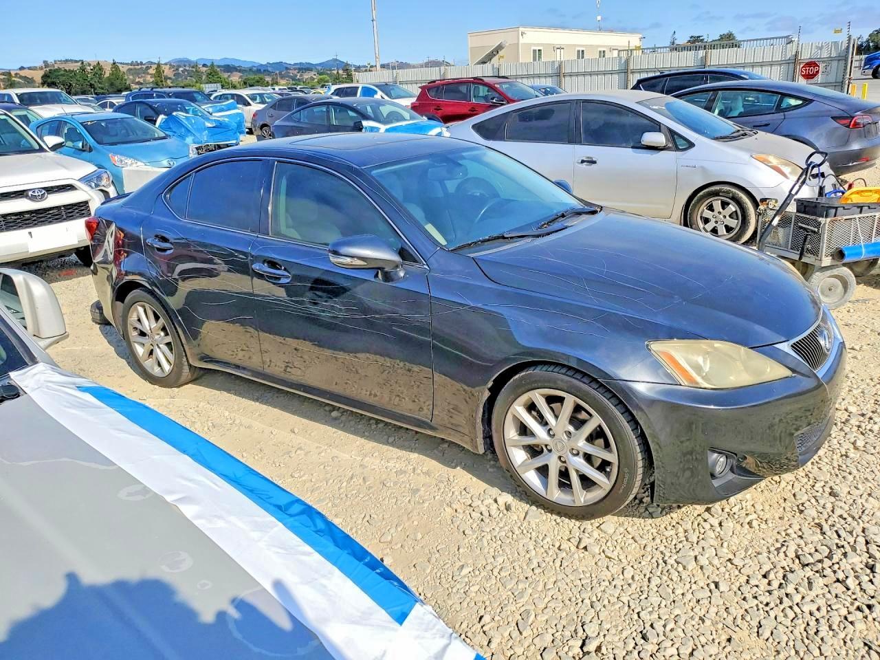 2011 Lexus Is 250 - Image 4