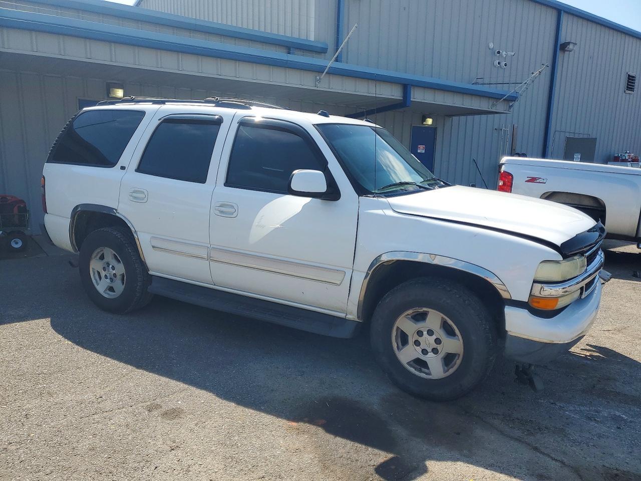 2005 Chevrolet Tahoe - Image 4