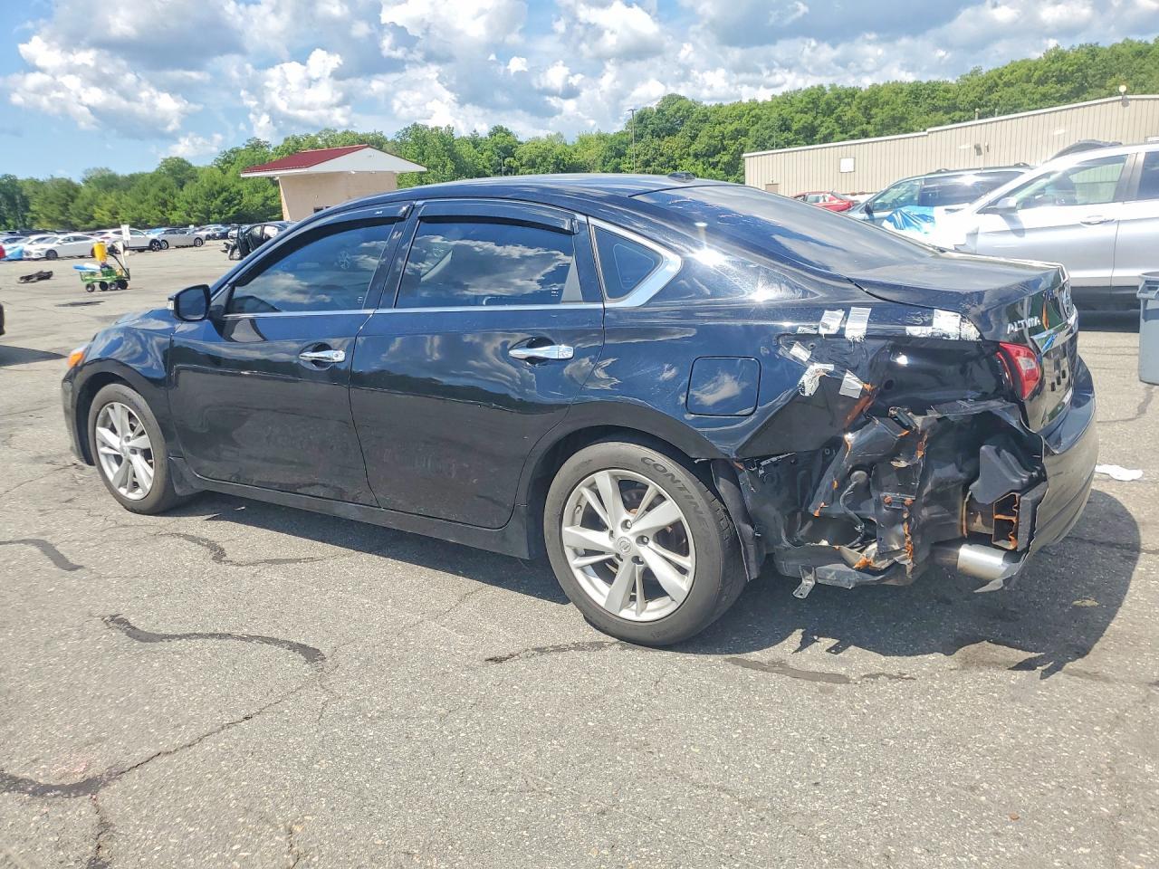 2017 Nissan Altima 2.5 - Фото 2