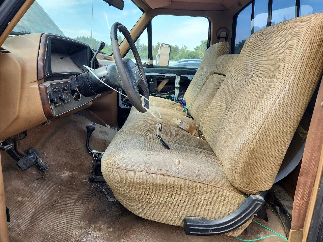 1990 Ford F350 - Фото 7