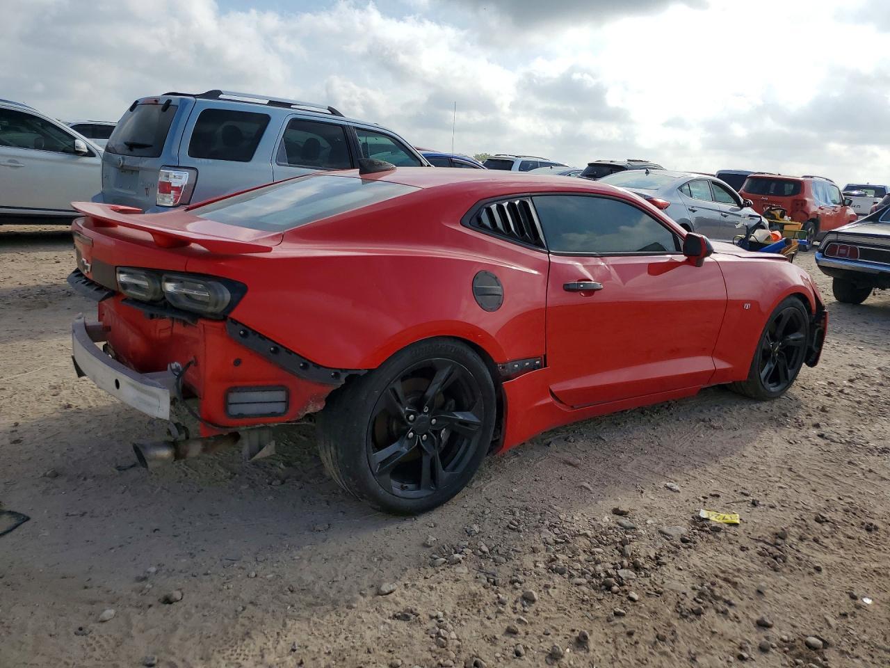 2019 Chevrolet Camaro Ss - Image 3