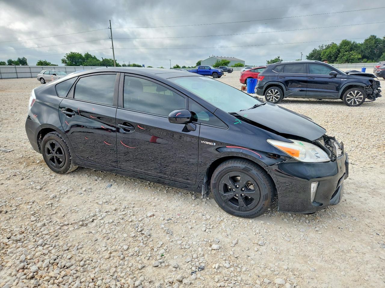 2015 Toyota Prius Four - Image 4
