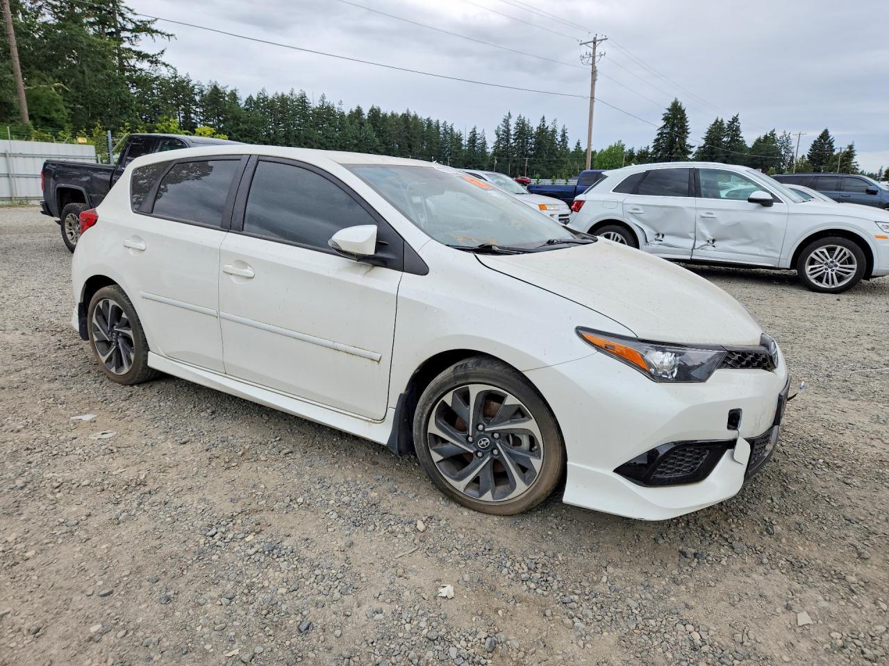 2016 Scion Im Base - Фото 4