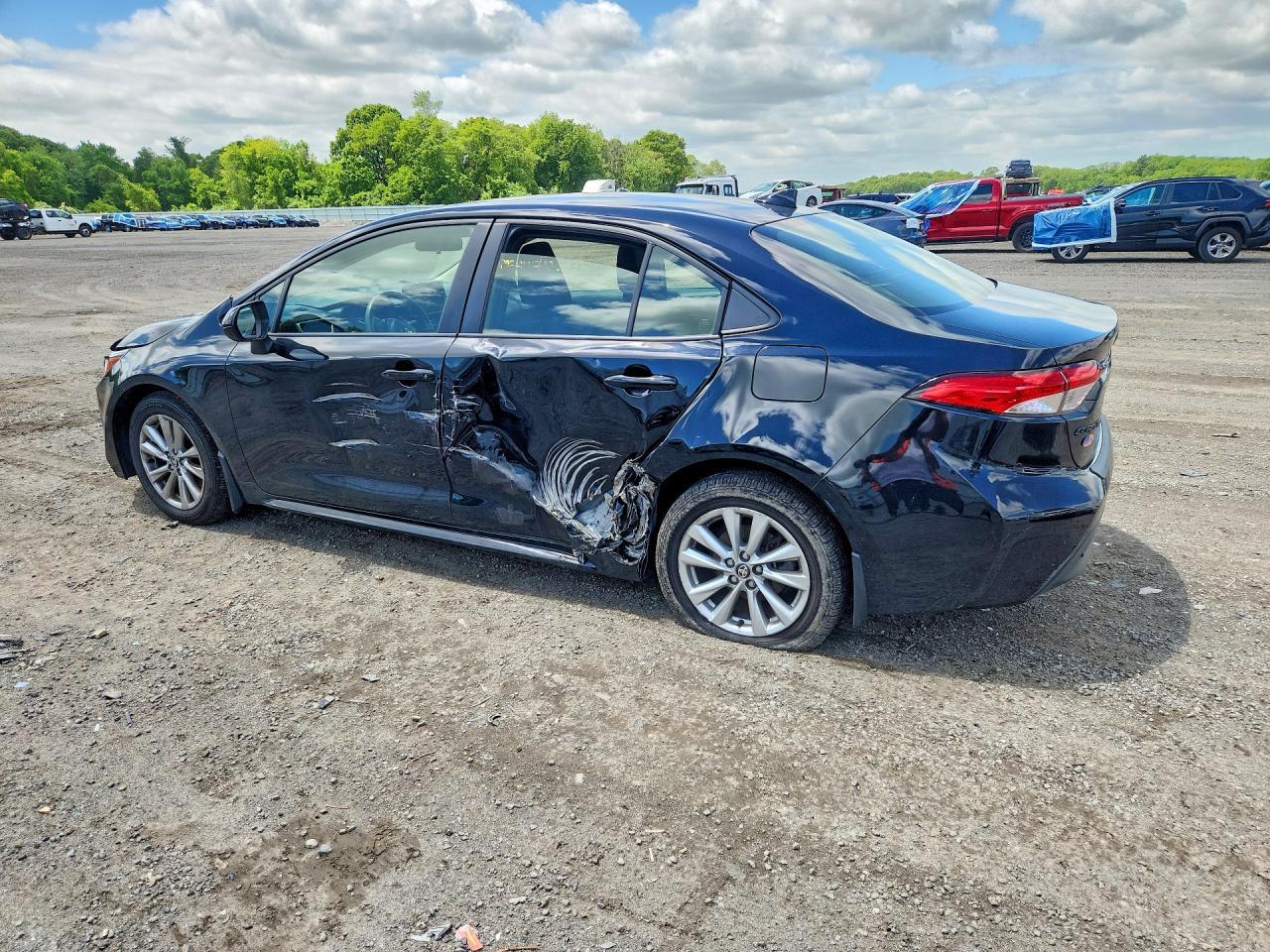 2023 Toyota Corolla Le - Фото 2