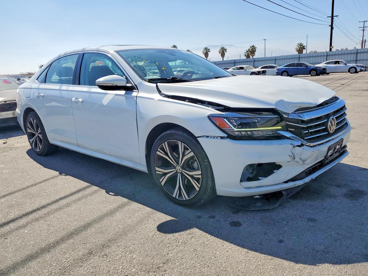2021 Volkswagen Passat Se - Image 4