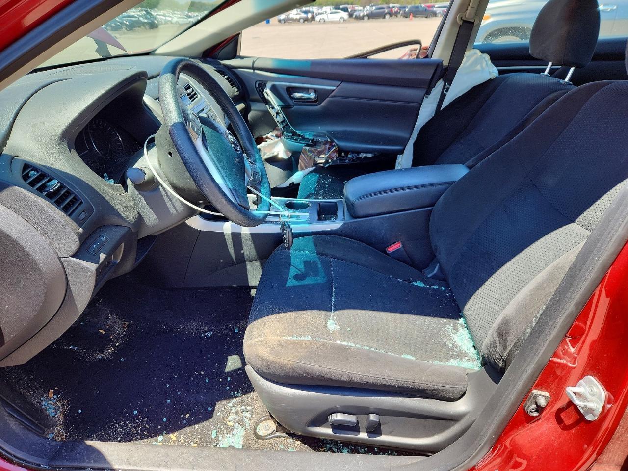 2015 Nissan Altima 2.5 S - Фото 7