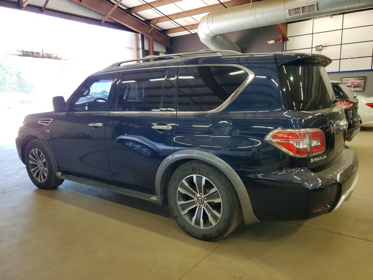 2017 Nissan Armada Sl - Image 2