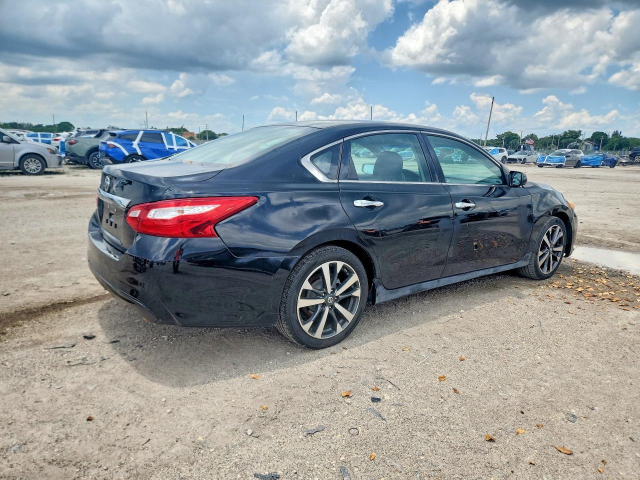 2016 Nissan Altima 2.5 S - Image 3