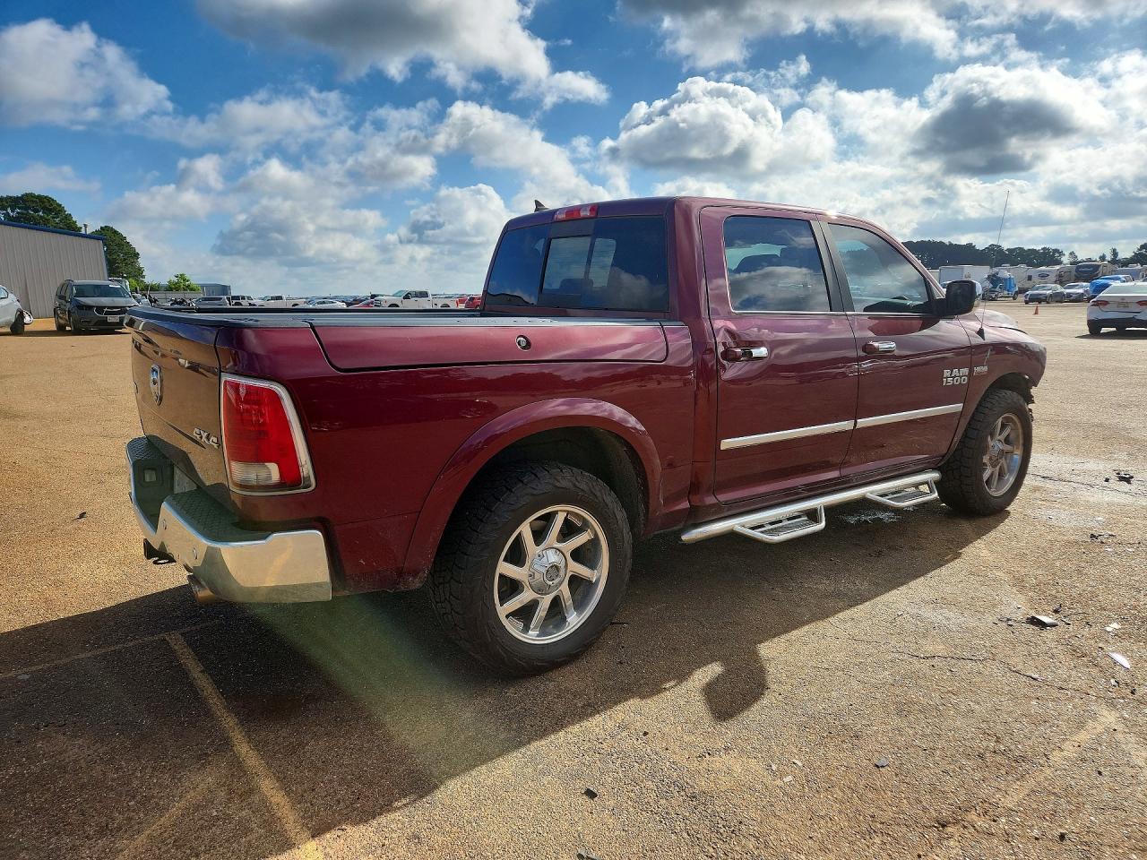 2017 Ram 1500 Laramie - Image 3