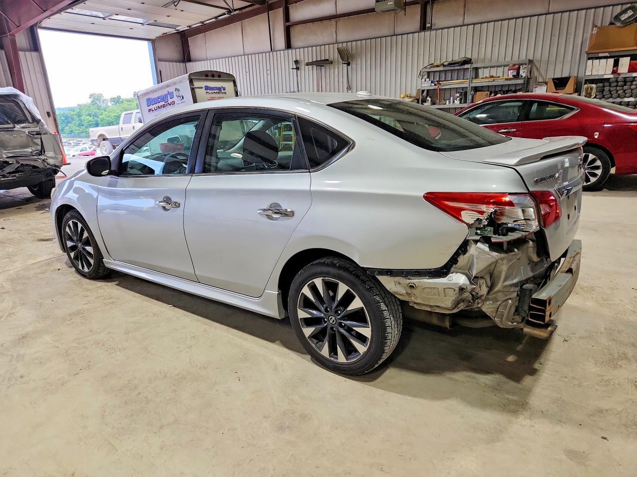 2018 Nissan Sentra Sr Turbo - Фото 2