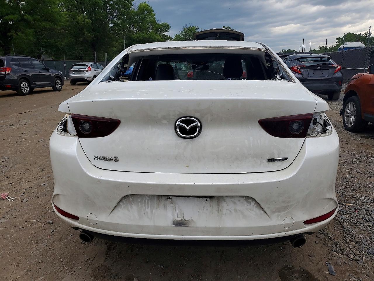 2023 Mazda 3 Select - Image 6