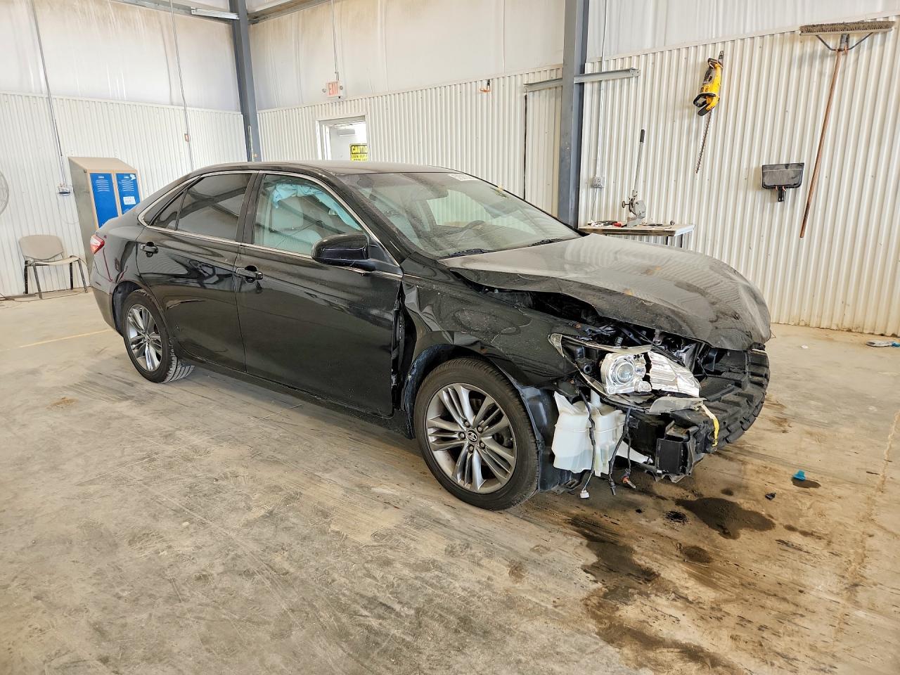2015 Toyota Camry - Фото 4