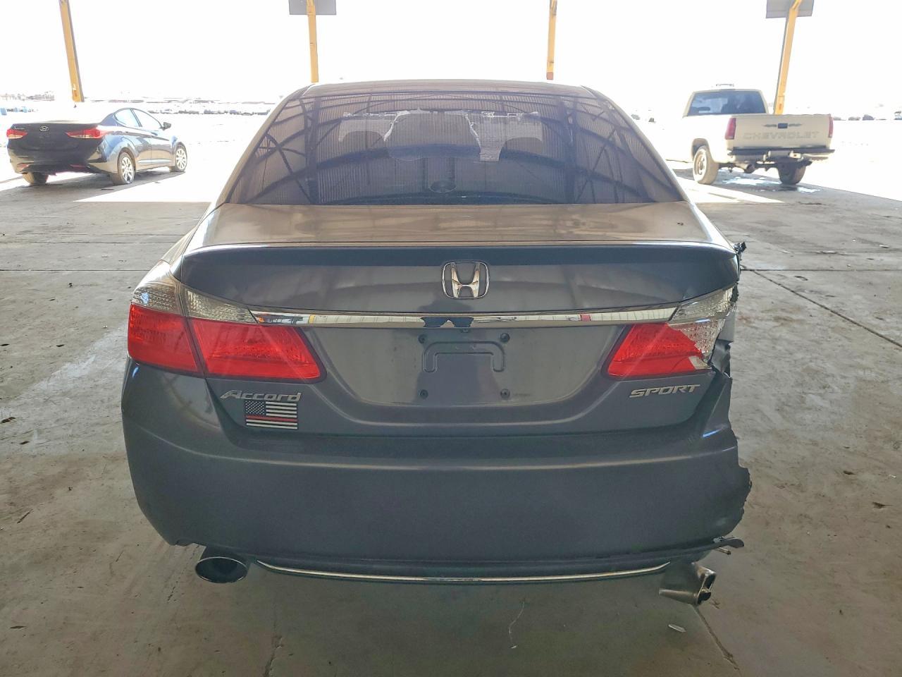 2015 Honda Accord Sport - Image 6