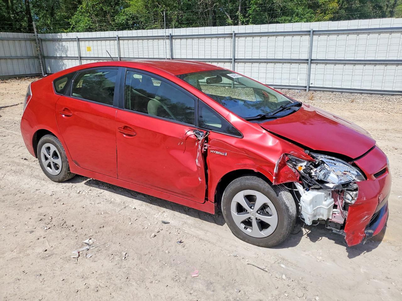 2013 Toyota Prius Two - Фото 4
