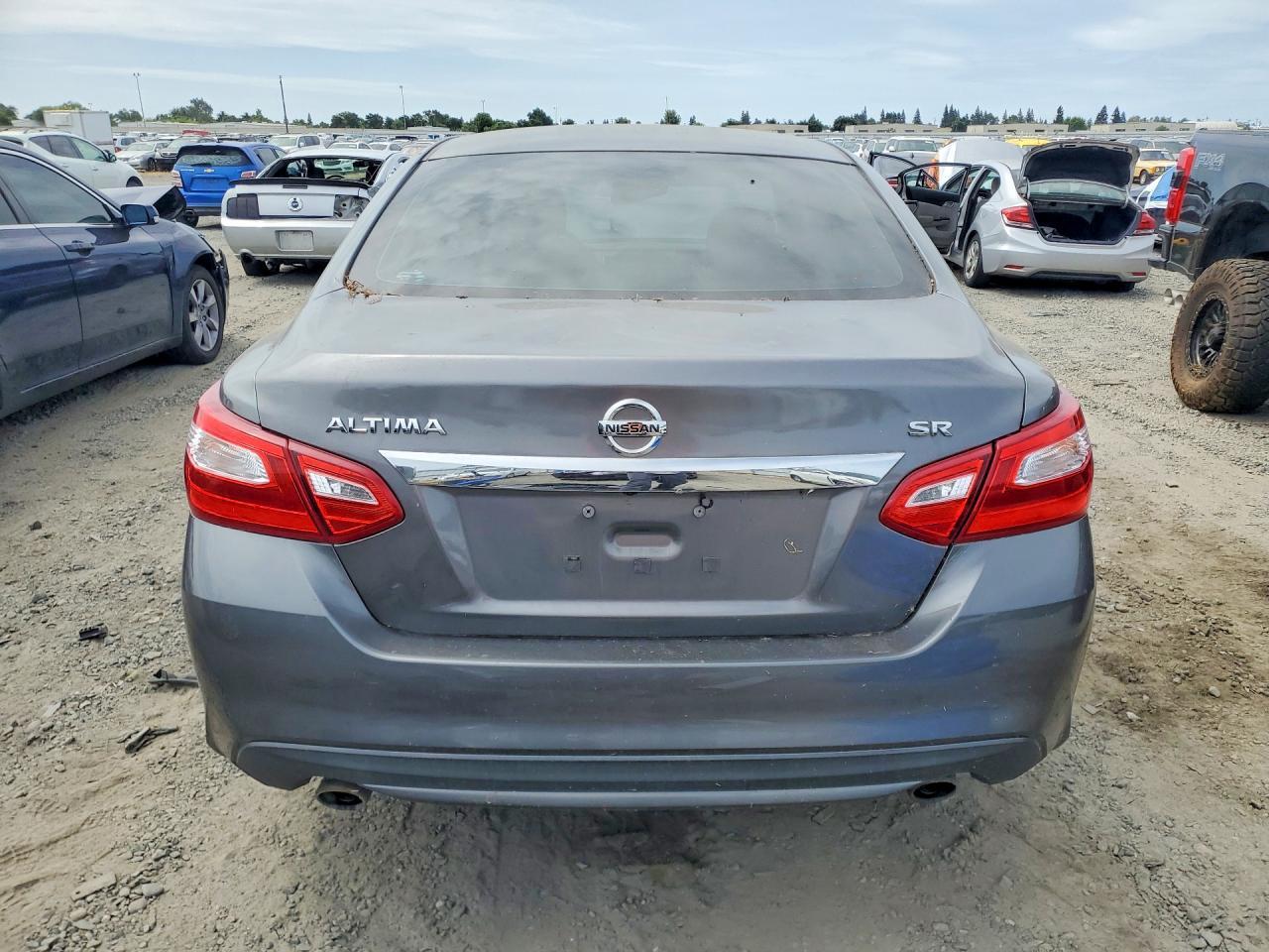 2016 Nissan Altima 2.5 Sr - Фото 6