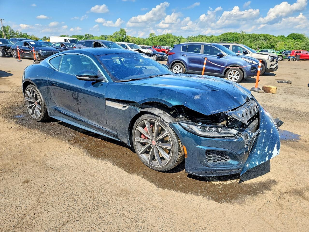 2021 Jaguar F-Type R - Фото 4