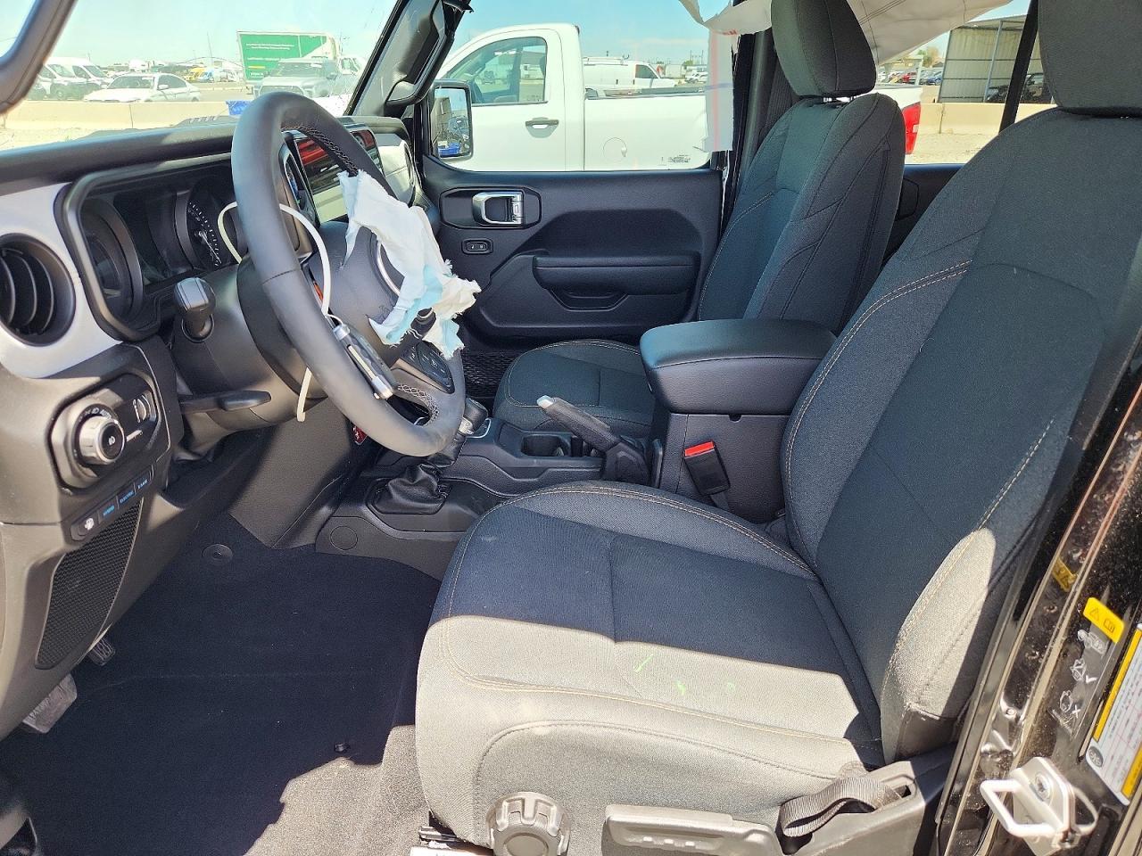 2025 Jeep Wrangler Sport 4Xe - Фото 7