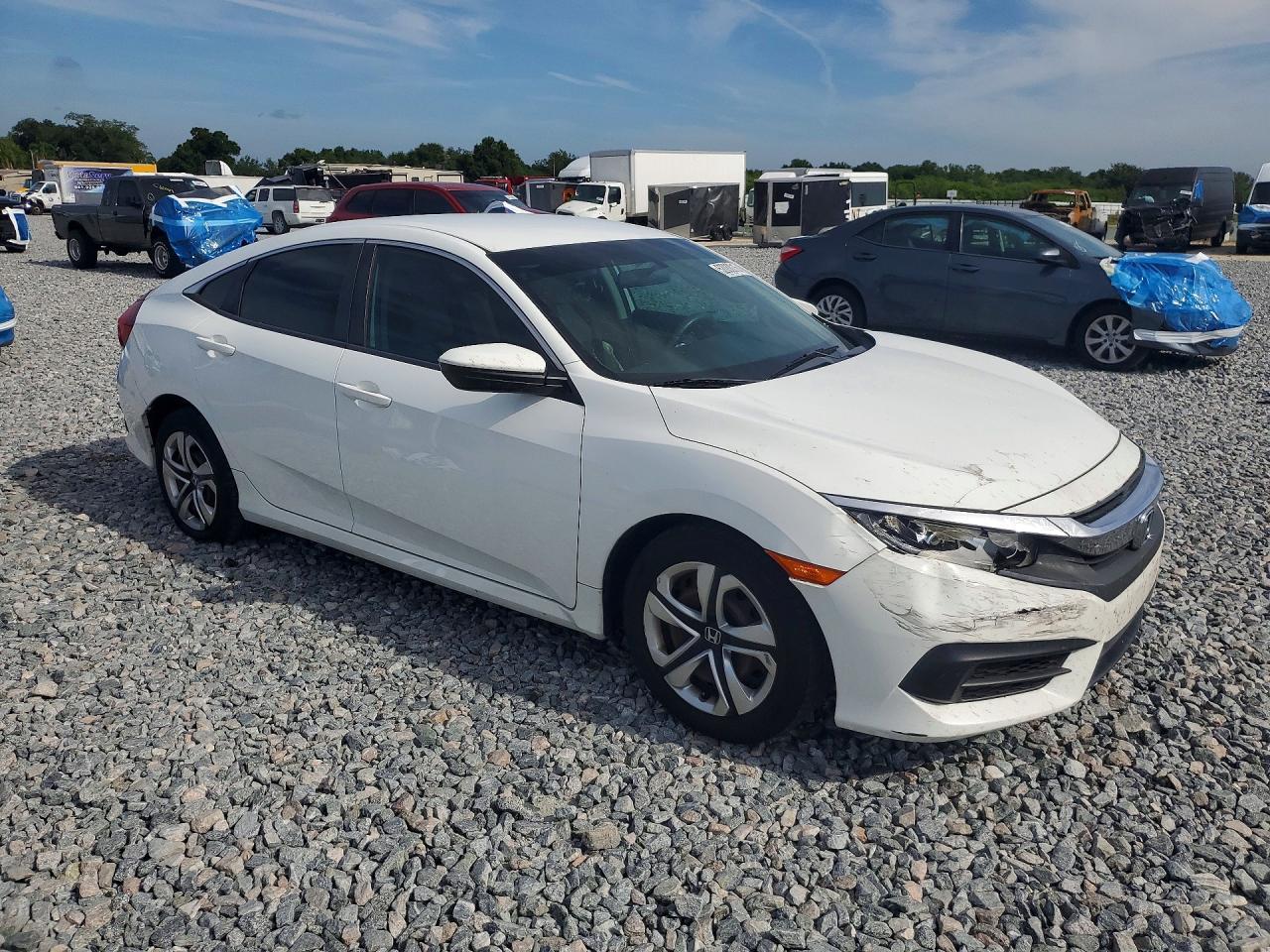 2017 Honda Civic Lx - Image 4