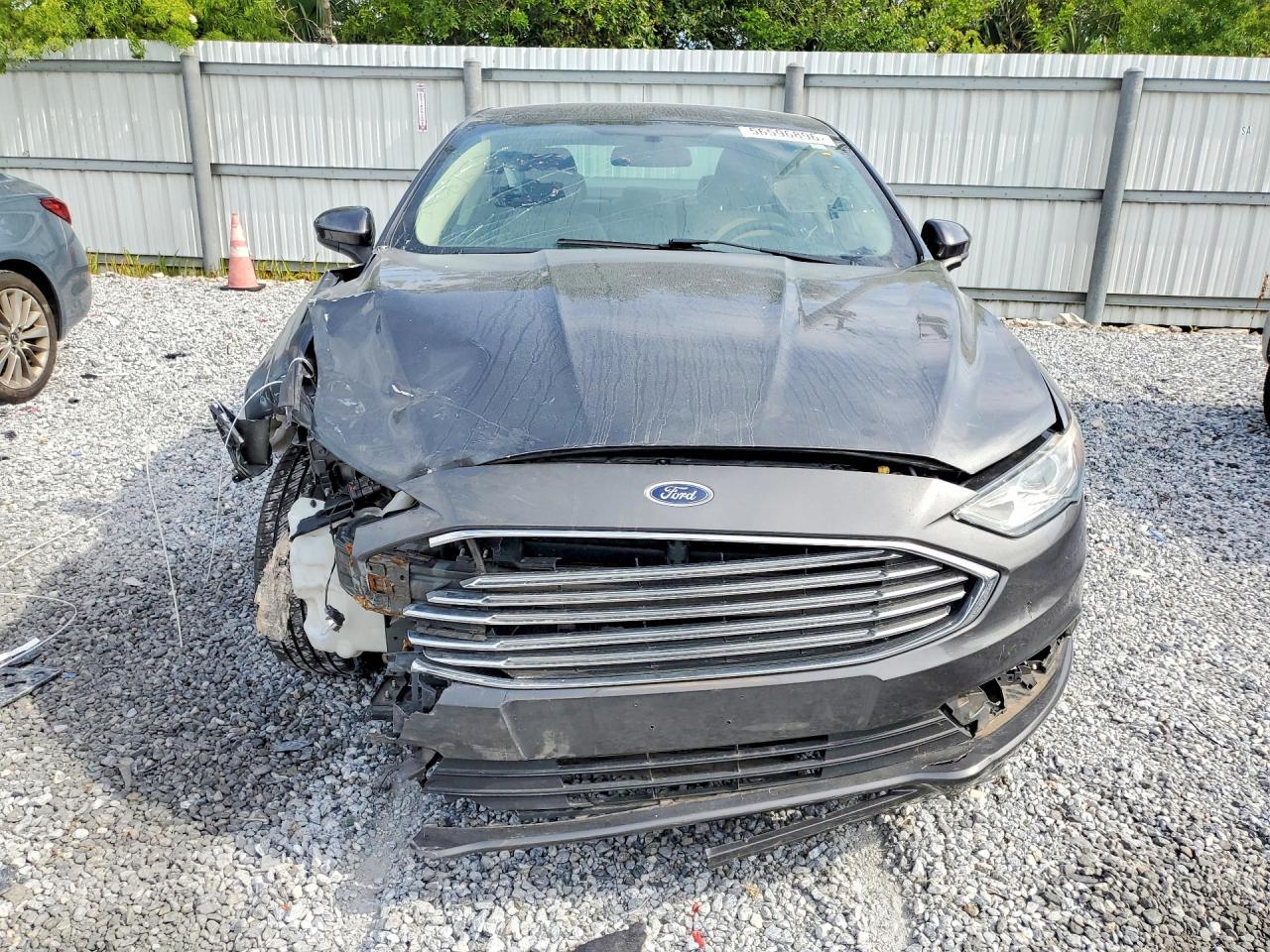 2017 Ford Fusion S Hybrid - Image 5