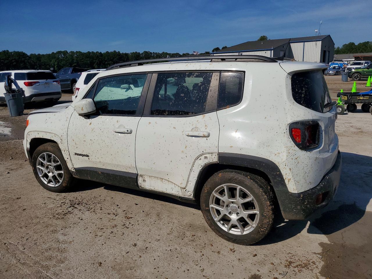 2019 Jeep Renegade Latitude - Фото 2