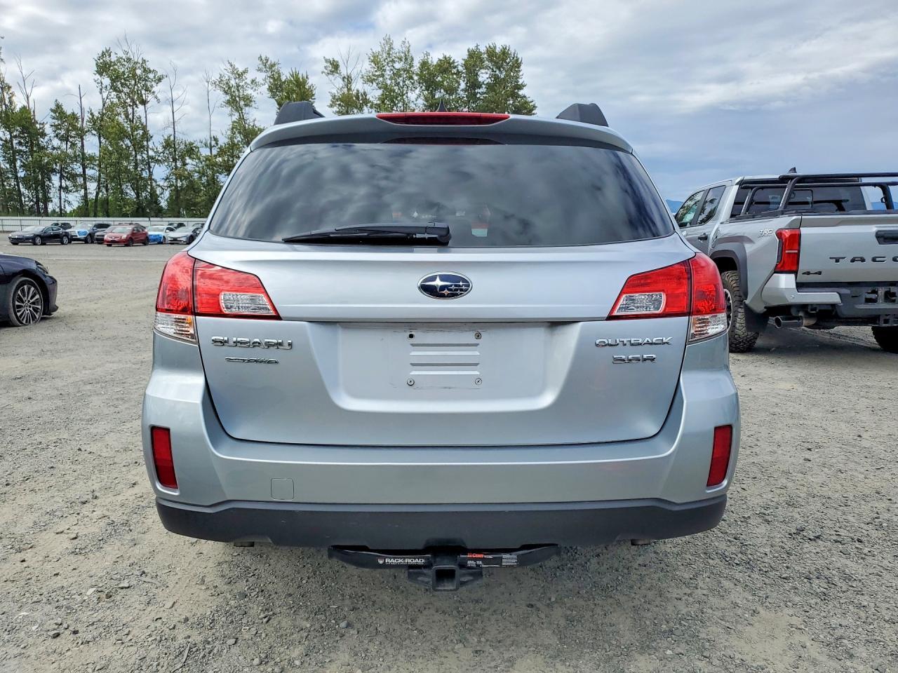 2012 Subaru Outback 3.6R Limited - Фото 6