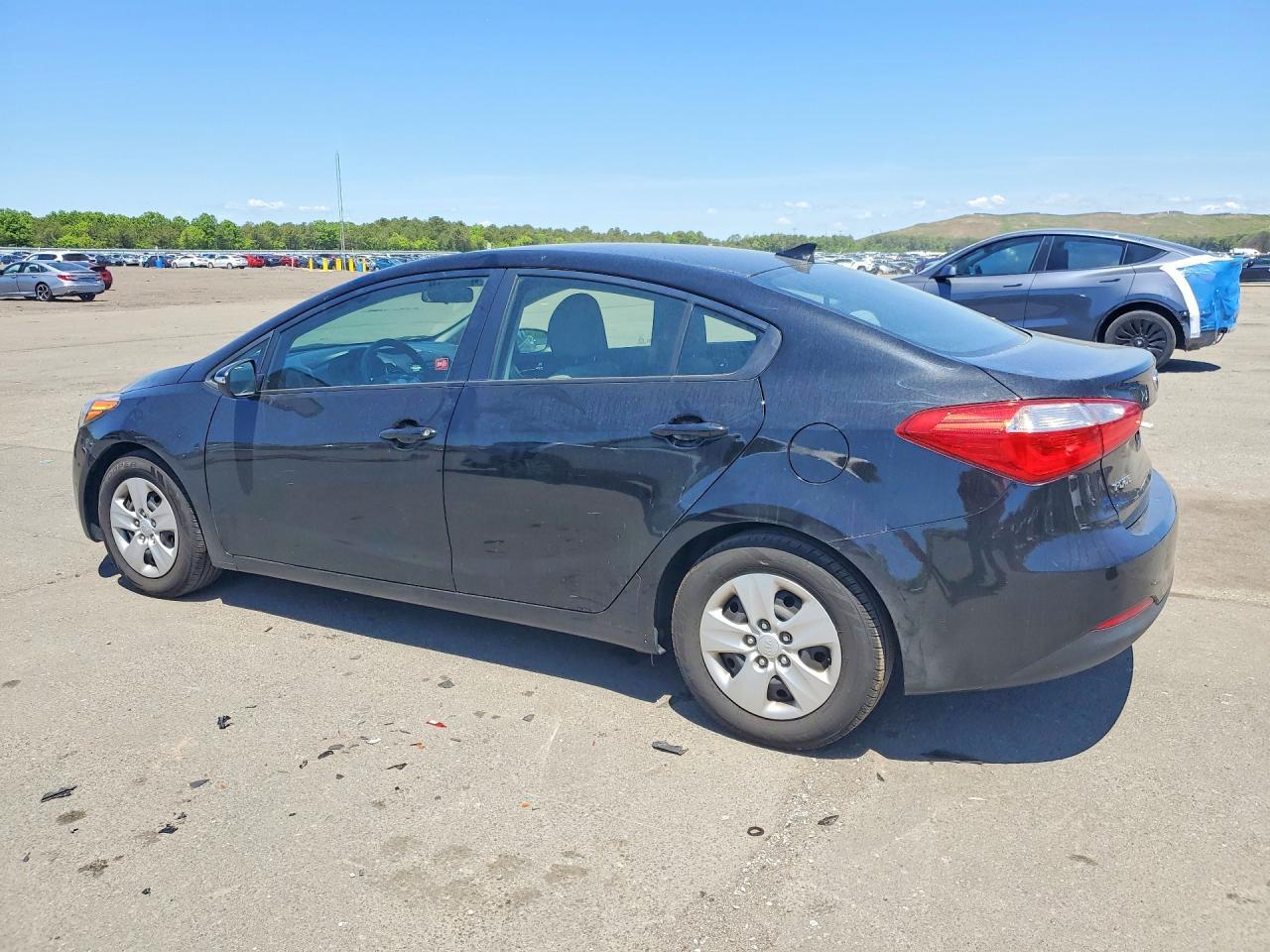 2015 Kia Forte Lx - Image 2