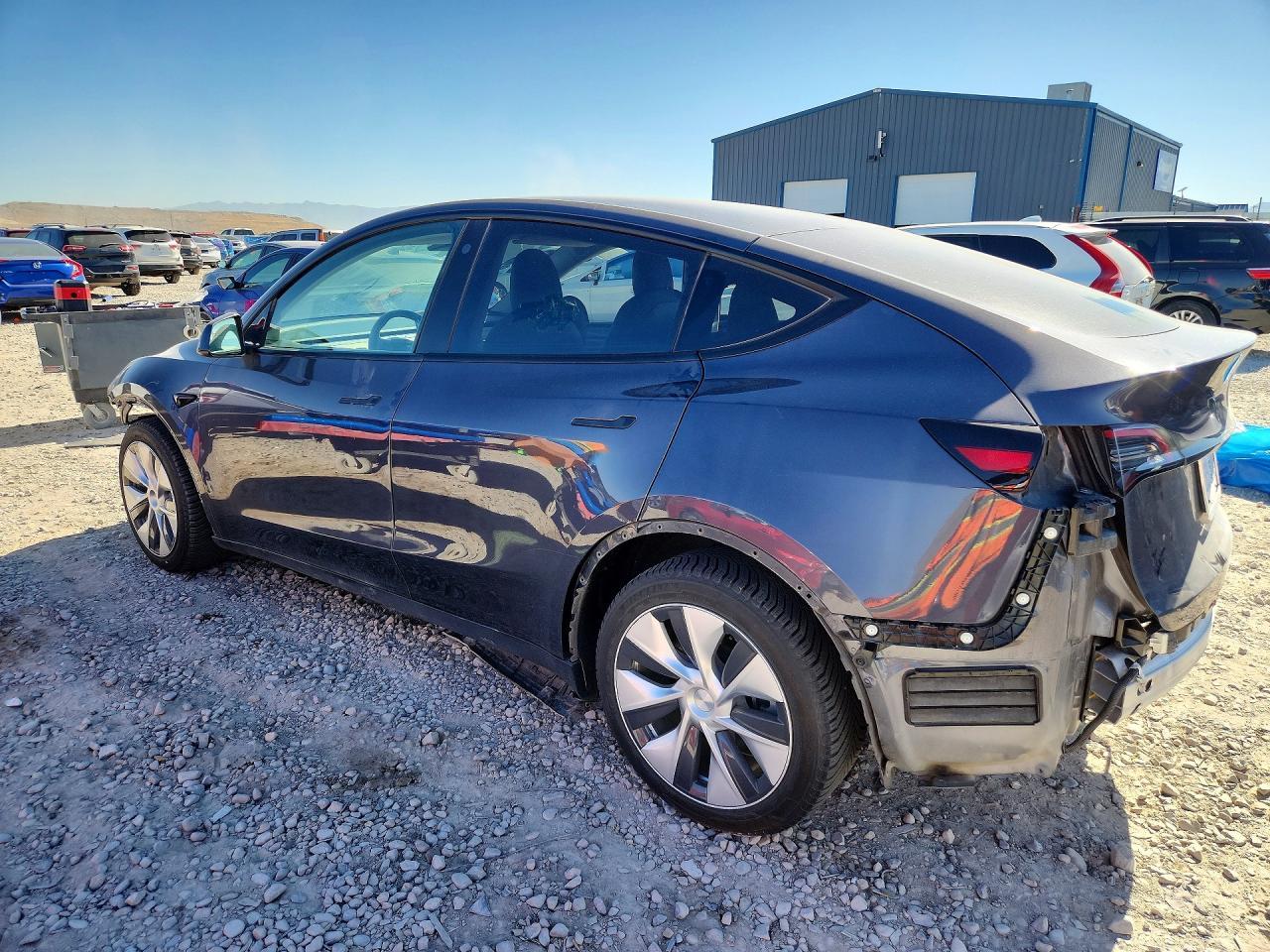 2021 Tesla Model Y - Image 2