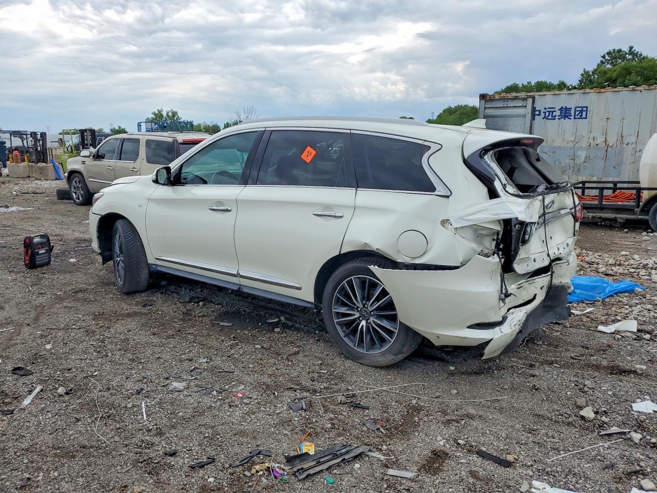2016 Infiniti Qx60 Base - Фото 2