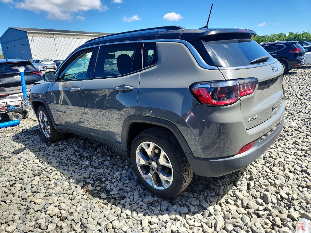 2021 Jeep Compass Limited - Фото 2
