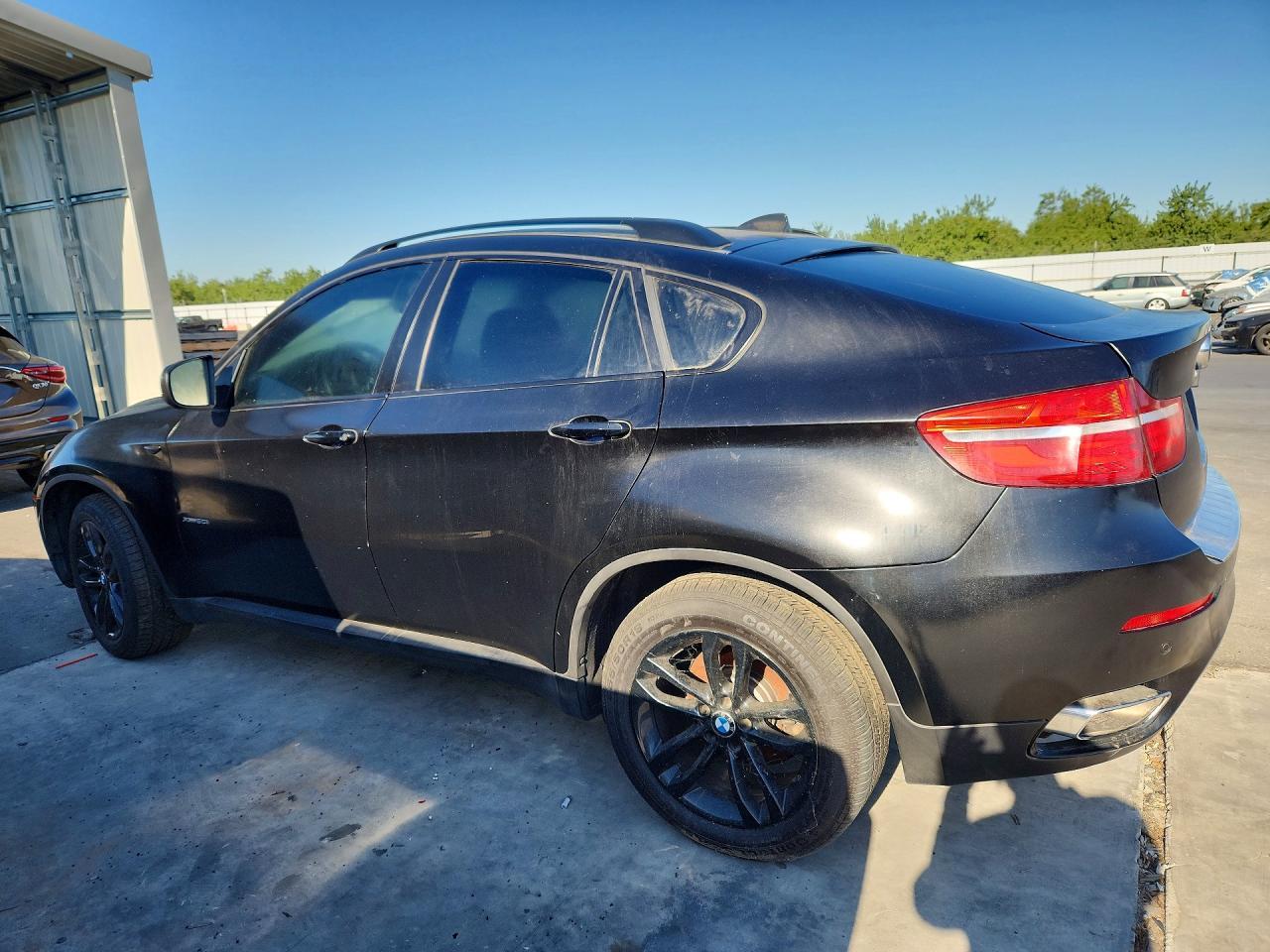 2013 BMW X6 xDrive50I - Фото 2