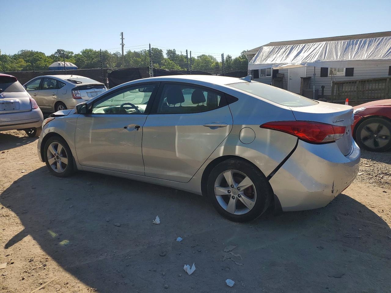 2013 Hyundai Elantra Gls - Image 2