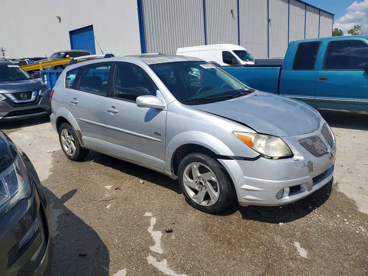 2005 Pontiac Vibe - Фото 4