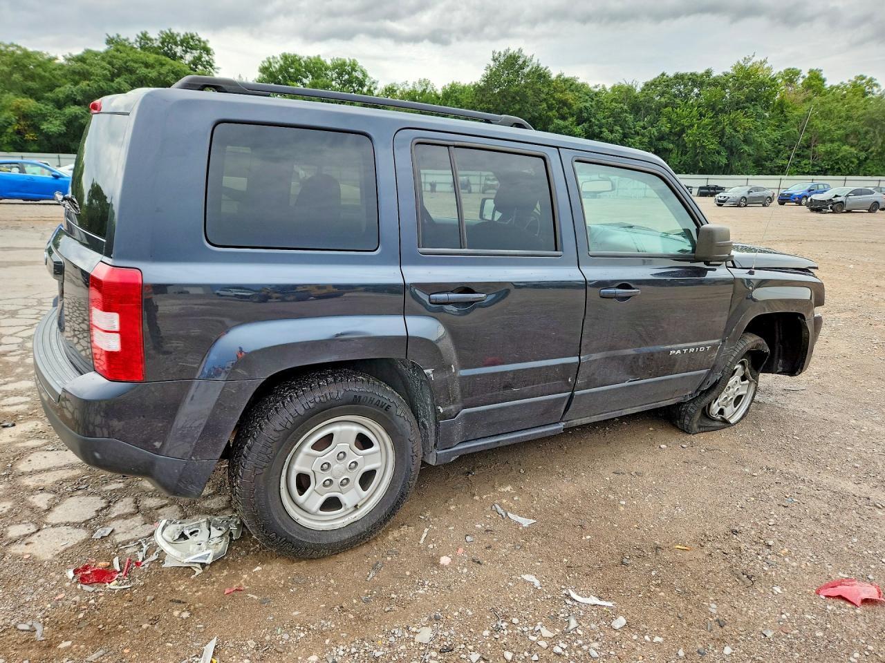 2016 Jeep Patriot Sport - Фото 3