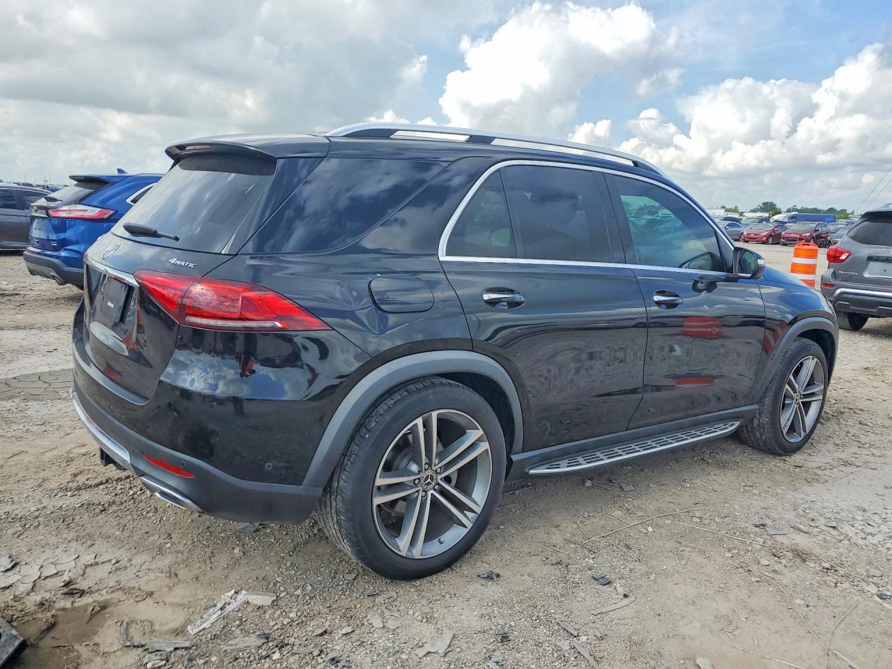 2020 Mercedes-Benz Gle 350 4Matic - Фото 3