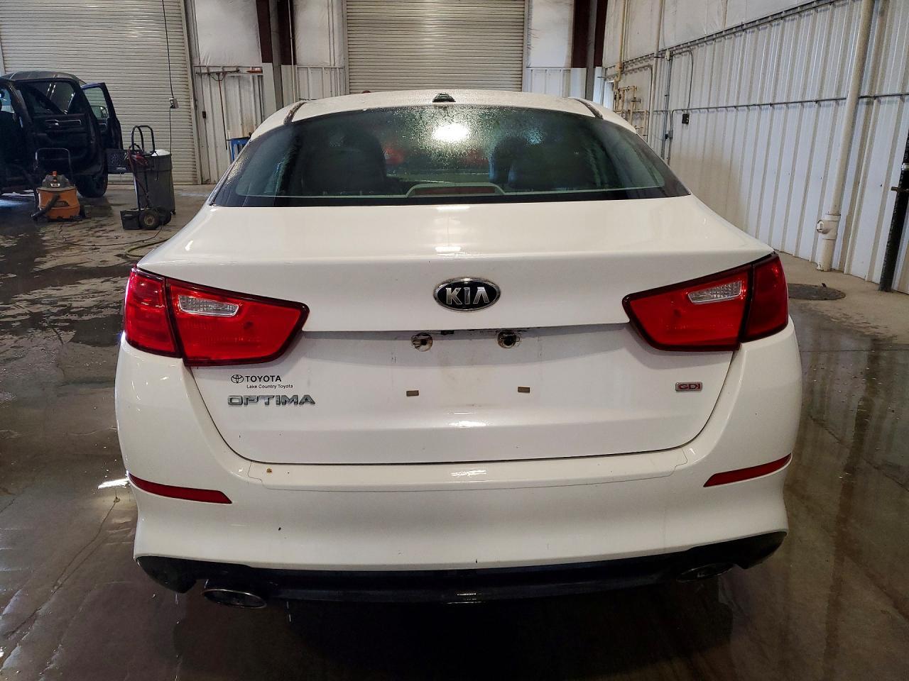 2015 Kia Optima - Image 6