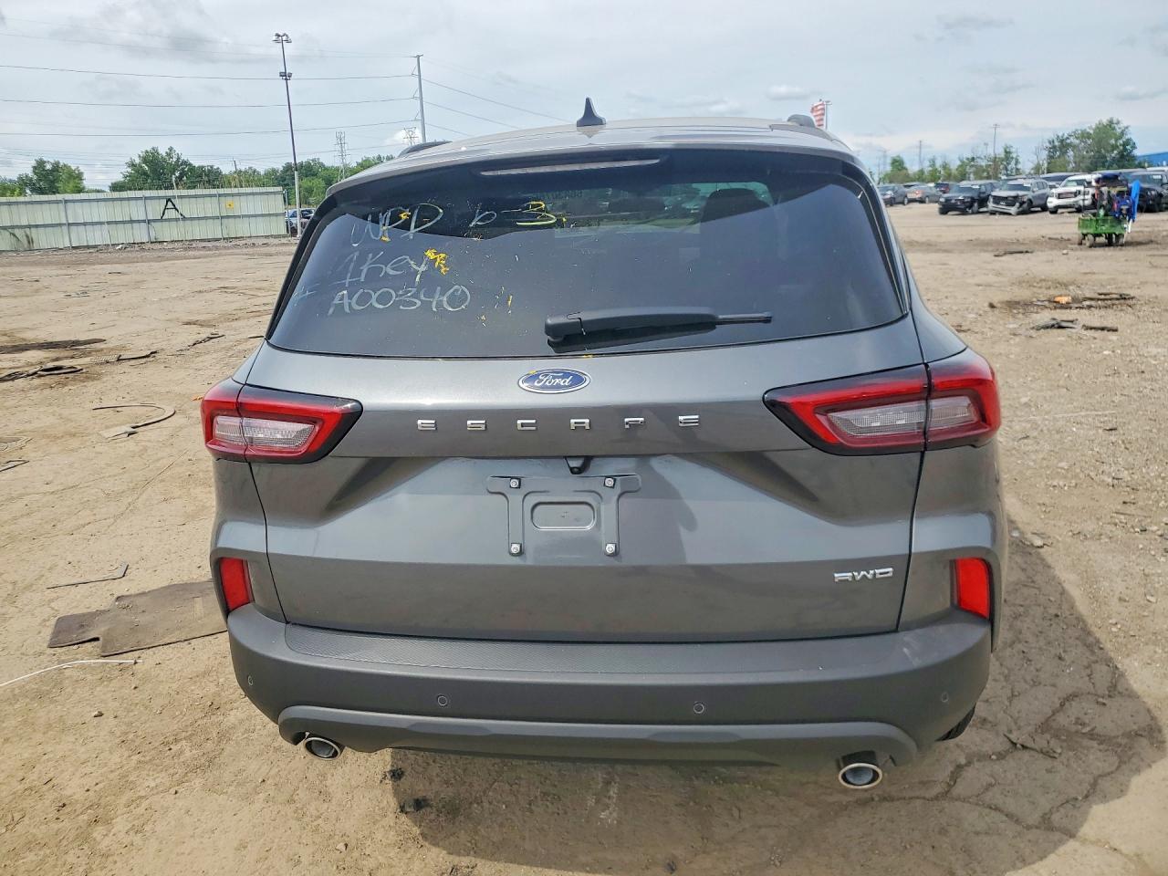 2025 Ford Escape St Line - Фото 6