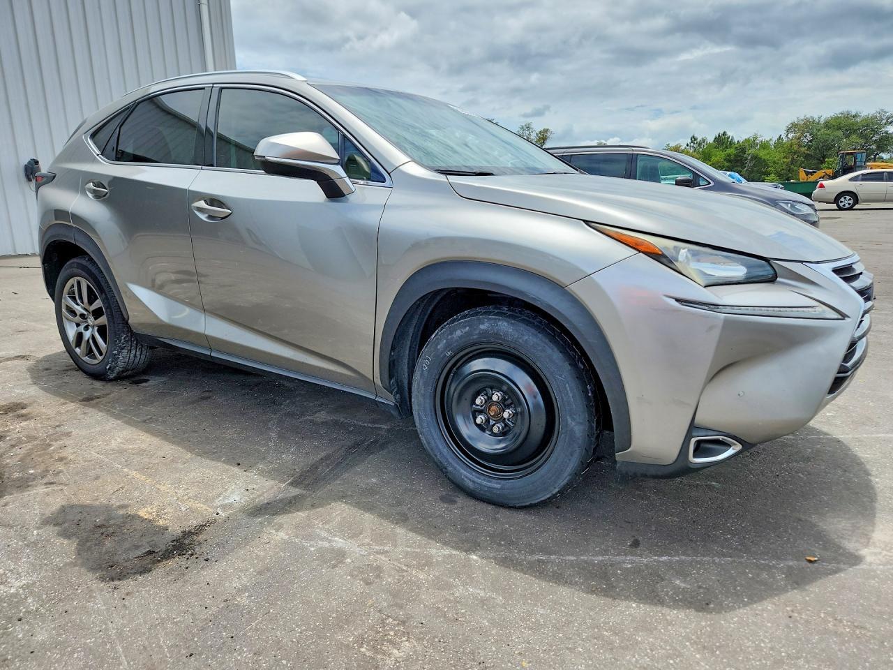 2015 Lexus Nx 200T - Image 4