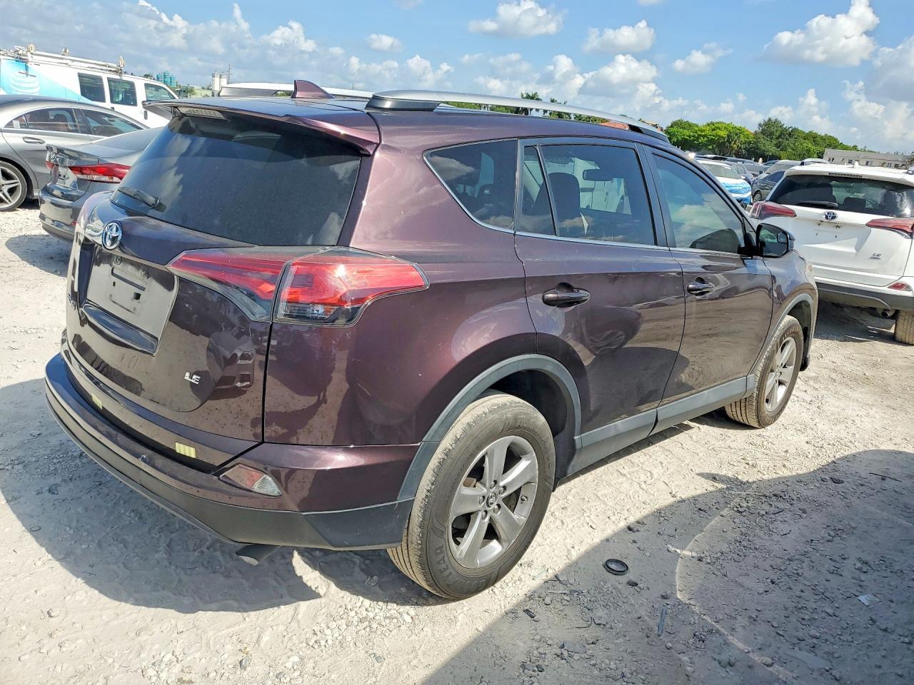 2018 Toyota Rav4 - Фото 3